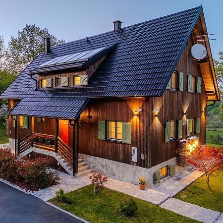 Tesla'S Gastro House Plitvice Hotel Plitvicka Jezera Exterior photo