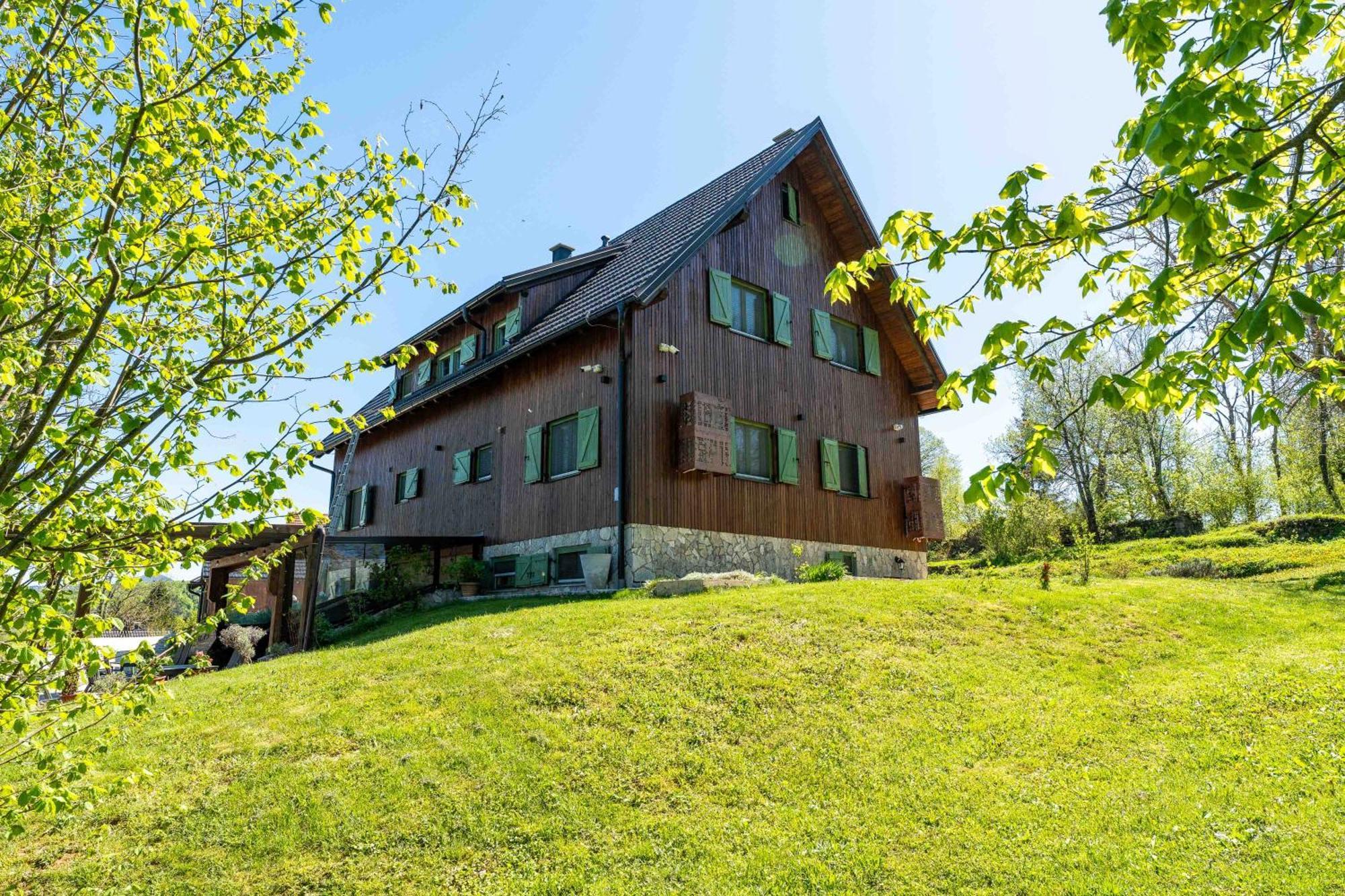 Tesla'S Gastro House Plitvice Hotel Plitvicka Jezera Exterior photo